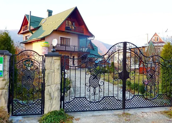 Садиба Біля Річки