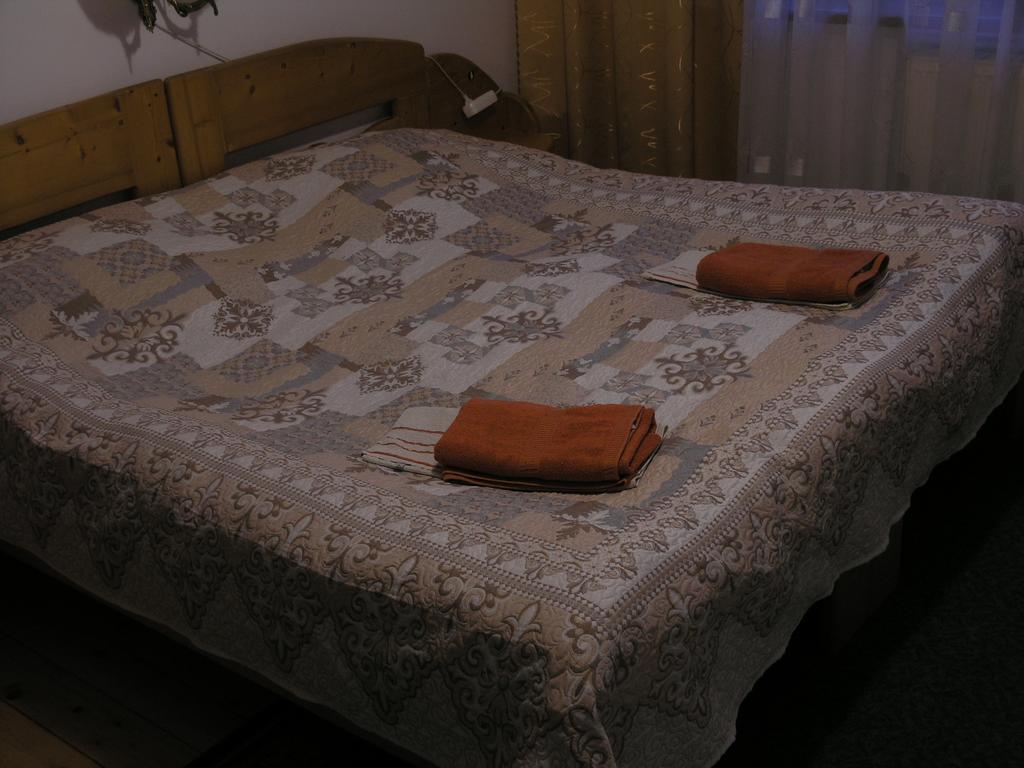 біля річки Гостьовий будинок *